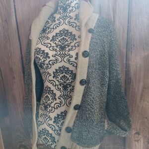 Roots Black and Cream Women's Cardigan